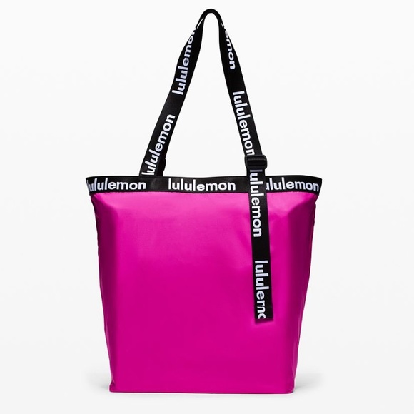 lululemon athletica Handbags - Lululemon The Rest Is Written Tote